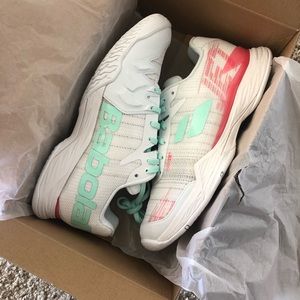 Babolat tennis shoes